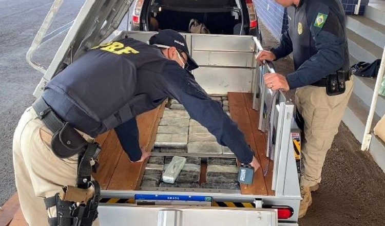 Mais de R$1,3 milhão em drogas é apreendido, em São Miguel do Oeste
