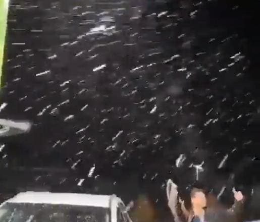 Neve em SC: Serra tem o primeiro registro do fenômeno na noite desta quinta-feira