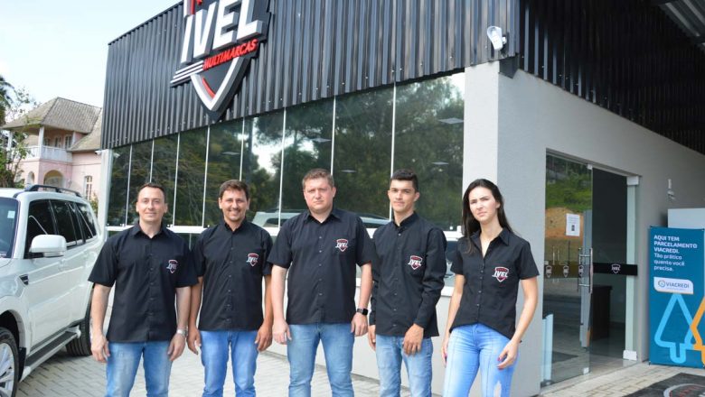 IVEL MULTIMARCAS inaugura em Indaial