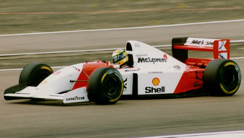 Havan de Brusque expõe réplica da McLaren de Ayrton Senna de quarta a sexta-feira