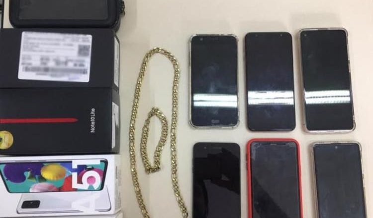 Procurado pela polícia internacional é preso por aplicar golpe do falso emprego em SC