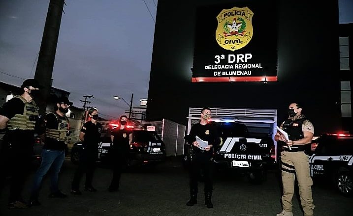 Irregularidade na aplicação da verba da merenda escolar, em Blumenau, é motivo de investigação da Polícia Civil
