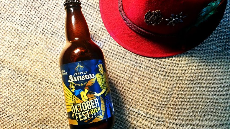 Oktoberfest começaria nesta quarta-feira (7) em Blumenau (SC): conheça quatro produtos que levam o clima da festa para casa