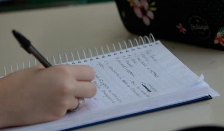 Divulgadas as escolas estaduais que retomarão as atividades presenciais em Blumenau e região
