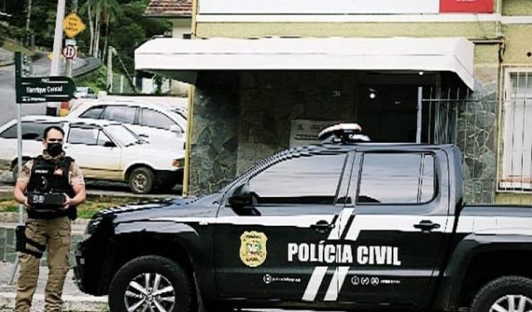 Polícia Civil prepara indiciamentos no inquérito da merenda escolar, em Blumenau