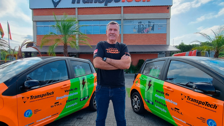 Logística mais sustentável: TranspoTech comemora recebimento de carros elétricos para frota da empresa