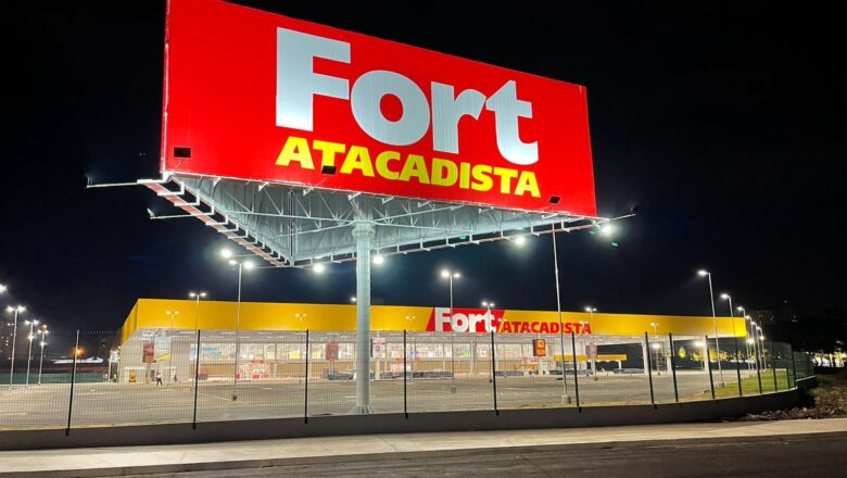 Grupo Pereira, dono do Fort Atacadista e do Comper, cresce no ranking dos maiores supermercadistas do país