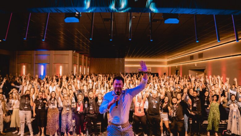 Inspirada no Rock in Rio, KNN reúne mais de 2 mil pessoas em convenção anual