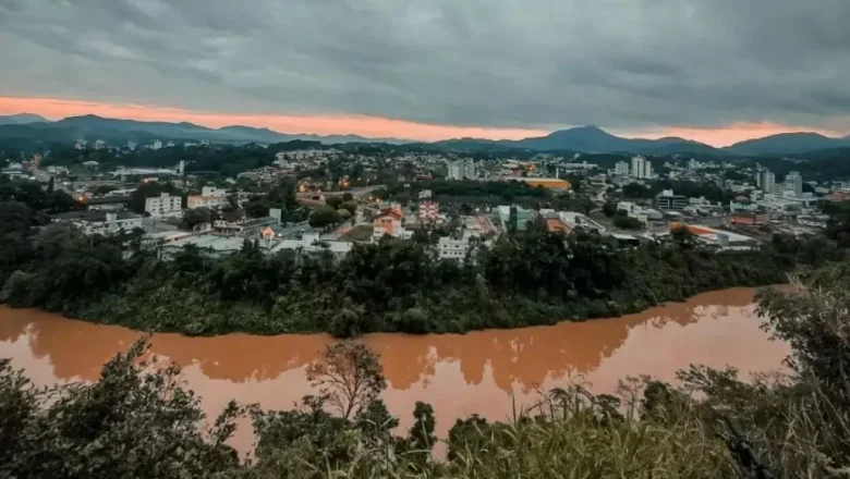 Tempo Blumenau: clima continua instável nesta quarta-feira