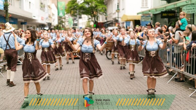 Primeiro lote de inscrições para participar dos desfiles da Oktoberfest será reagendado