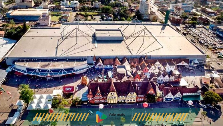 Prefeitura de Blumenau abre inscrições para ambulantes atuarem no entorno do Parque Vila Germânica durante a 37ª Oktoberfest