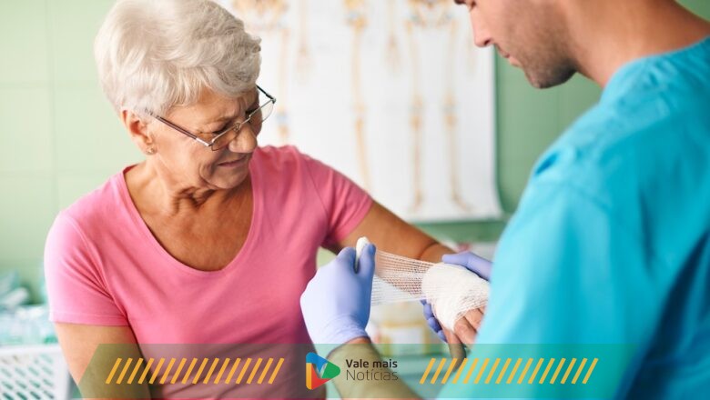 Como realizar curativos em casa após a alta do hospital?