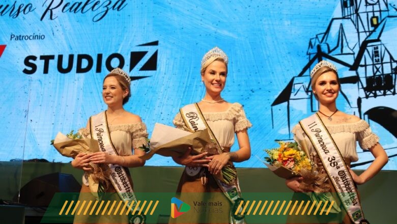 Joice Prochnow é eleita rainha da 38ª Oktoberfest