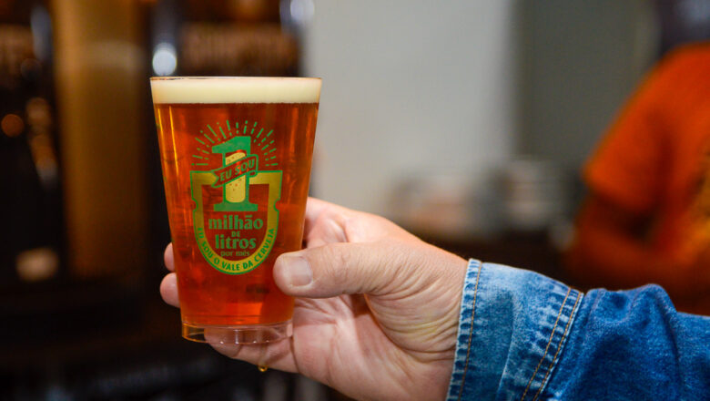 <strong>Festival Vale da Cerveja – Parada Indaial</strong>