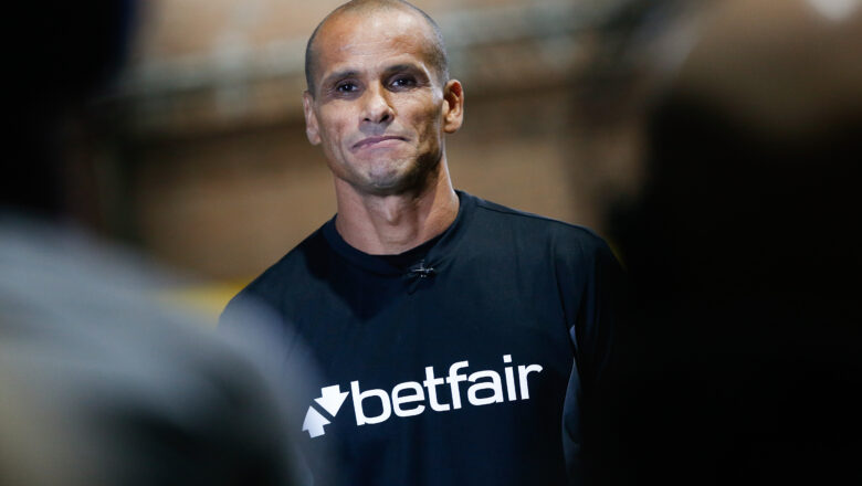 Rivaldo analisa expectativas para o futebol brasileiro em 2023 e volta de clubes tradicionais à Série A