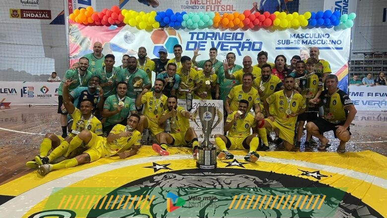 Com ginásio lotado, Cachorrões vence Loes e é campeão do torneio de Verão de Indaial
