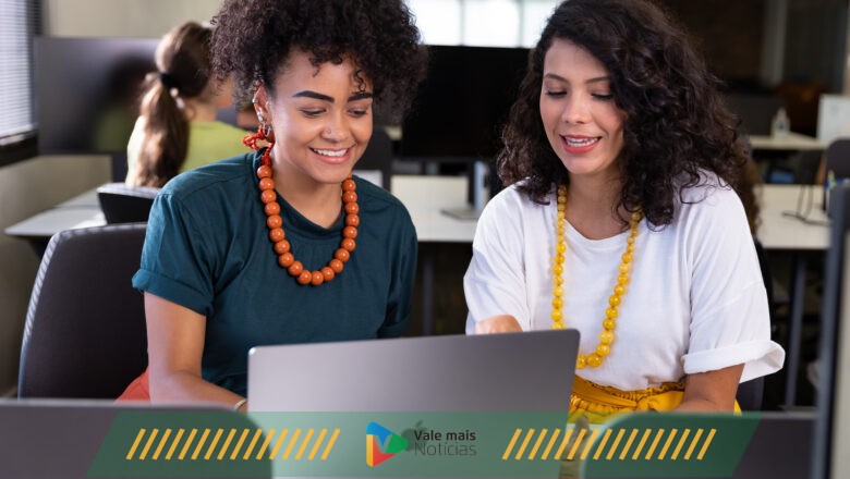 Mulheres conquistam 58% das vagas de estágio nas áreas de tecnologia e engenharia