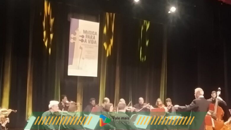 Orquestra de Câmara de Blumenau se apresenta nessa quarta-feira, 05, no Teatro Carlos Gomes