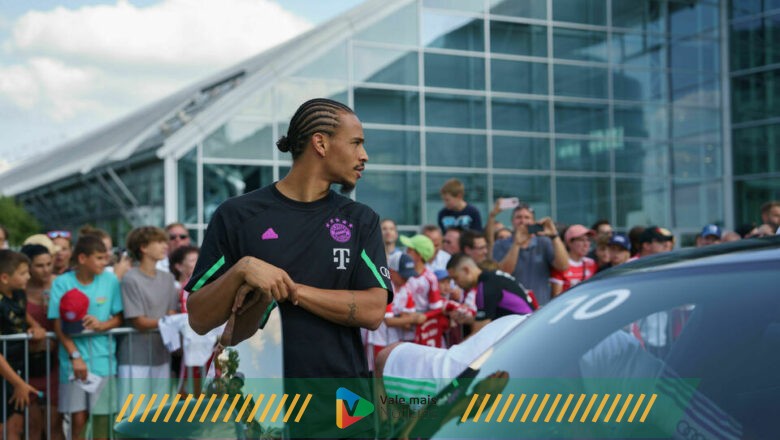 Audi presenteia jogadores do Bayern de Munique com novos veículos elétricos