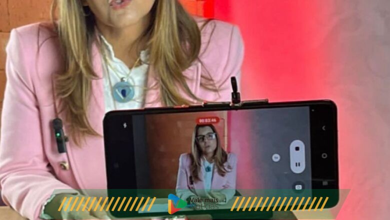 “Medo de ficar sem celular é a fobia do momento” conta Maria Angela Cunha