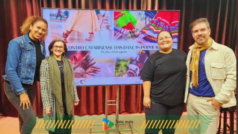 SANTA CATARINA DANÇOU COM O INESQUECÍVEL “”ENCONTRO CATARINENSE DE DANÇAS POPULARES”