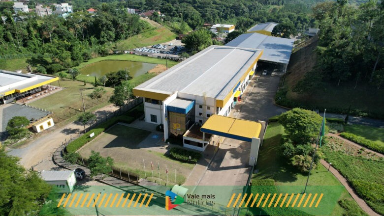 Selgron lança selecionadora óptica com inteligência artificial para classificação de produtos