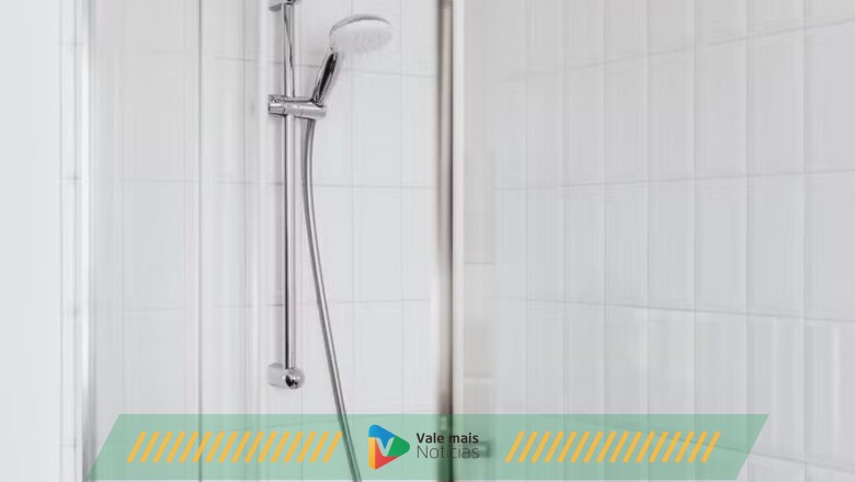 Como fazer a manutenção do chuveiro e garantir banhos frescos no verão