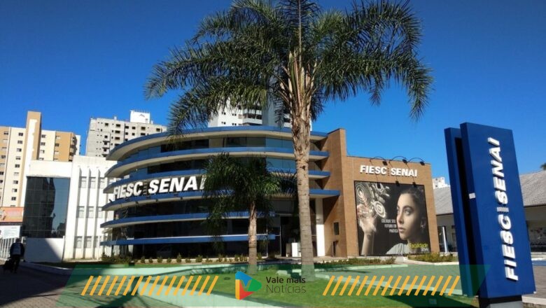 SENAI e Prefeitura de Blumenau lançam projeto para capacitar jovens para o mercado de tecnologia