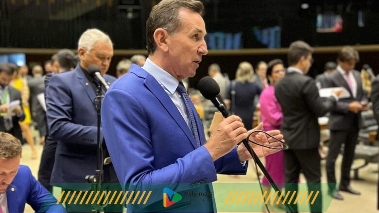 Projetos contra violência nas escolas avançam na Câmara dos Deputados