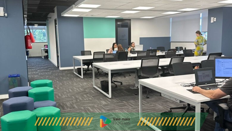 Empresa de tecnologia inaugura nova sede em Blumenau com show do Sargento Junkes