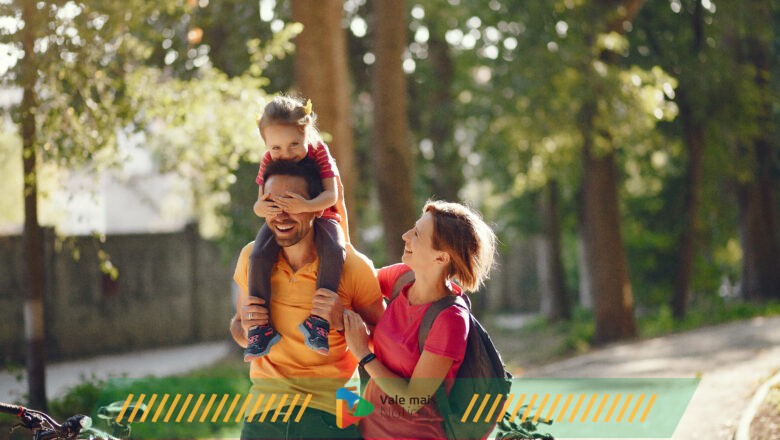 Férias de Julho: 59% das famílias que pretendem viajar projetam gasto máximo de R$3 mil, aponta Serasa