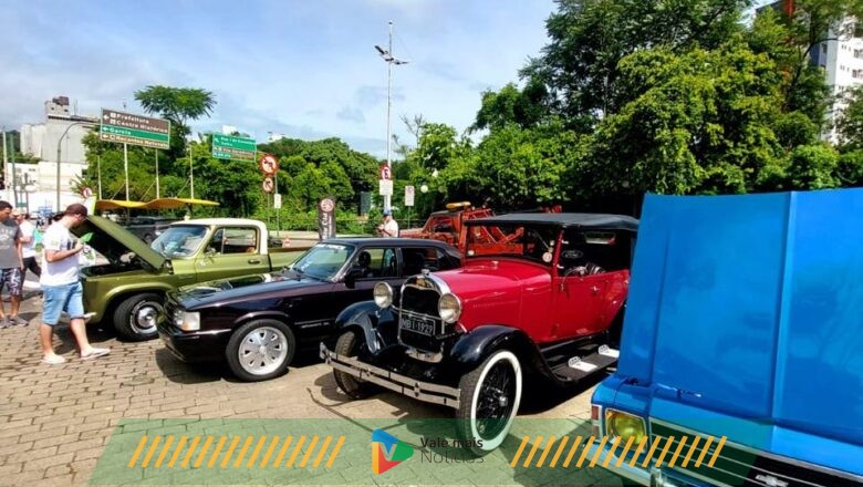 Evento Celebra 10 Anos da Blu Old Vintage Cars em Blumenau