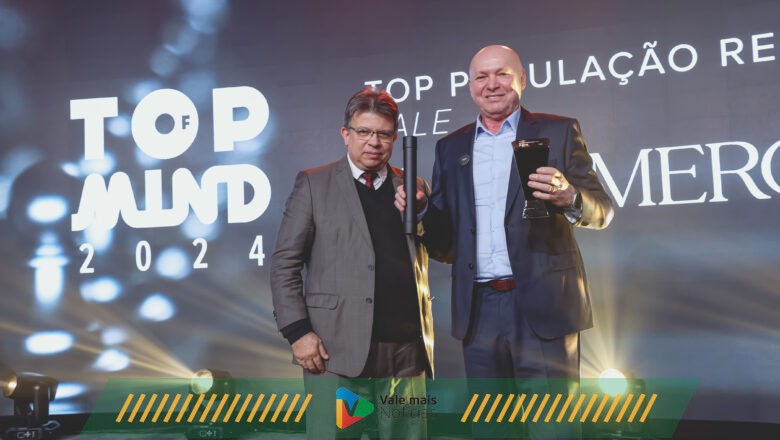 SuperKoch recebe o Prêmio Top of Mind, como o supermercado mais lembrado no Vale do Itajaí 