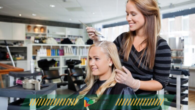 Beauty & Esthetic Show promove dia de beleza e bem-estar solidário em Blumenau  