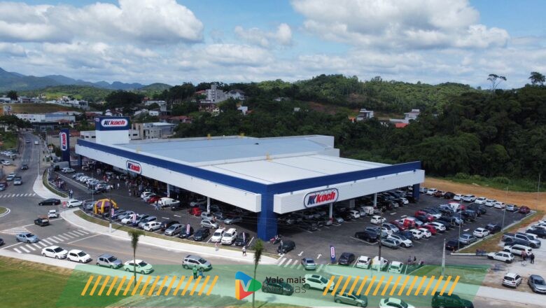 Grupo Koch realiza processo seletivo para nova loja em Blumenau