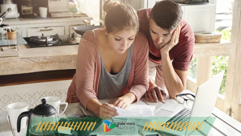 Apenas 4 em cada 10 brasileiros revisitam seus planos financeiros definidos no começo do ano