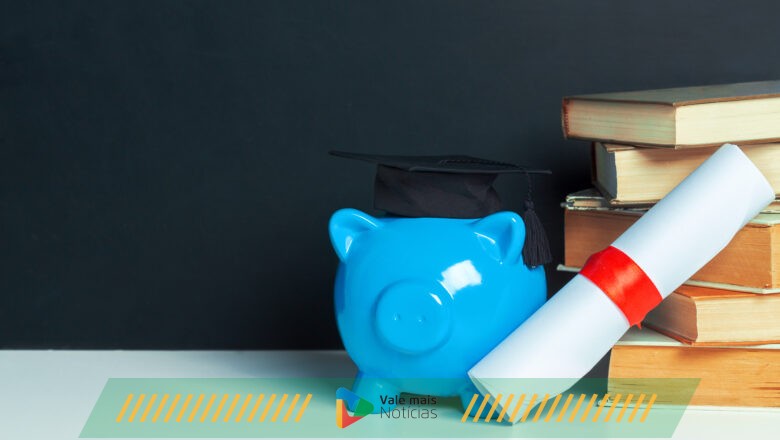 4 em cada 10 universitários já trancaram o curso por não conseguir pagar mensalidades, revela Serasa