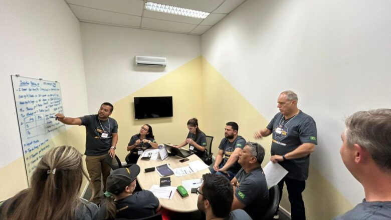 Selgron reúne representantes comerciais de diversos países em Blumenau para o Sales Summit 2026 com foco em IA