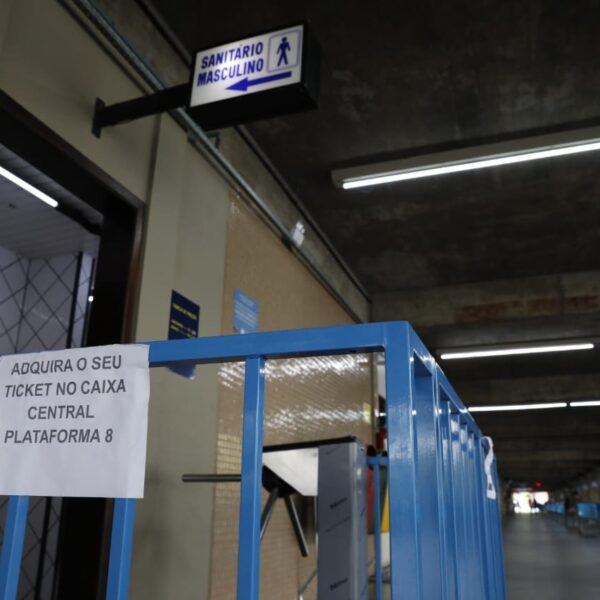 Procon põe fim à cobrança por uso do banheiro em rodoviária de Blumenau