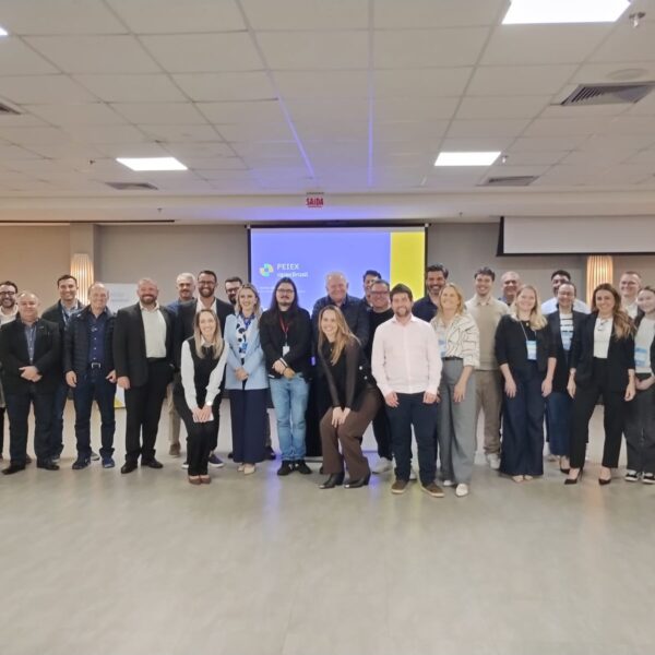 Encontro em Blumenau reforça potencial exportador de pequenos negócios da região
