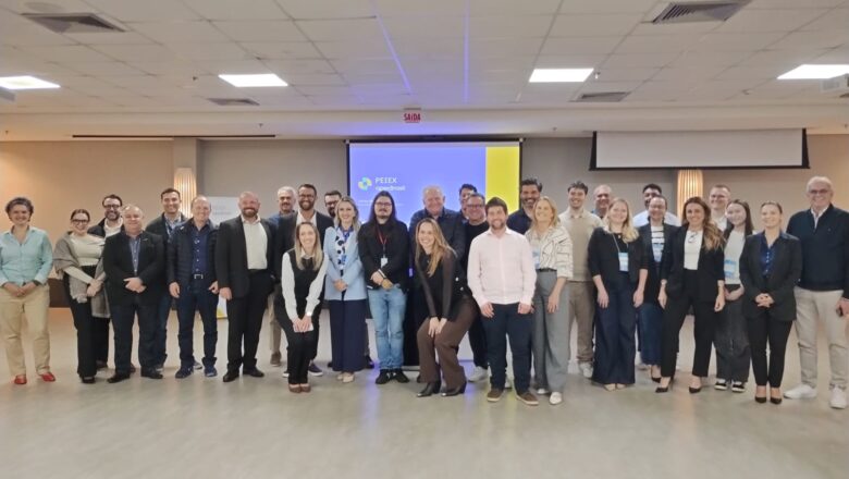 Encontro em Blumenau reforça potencial exportador de pequenos negócios da região