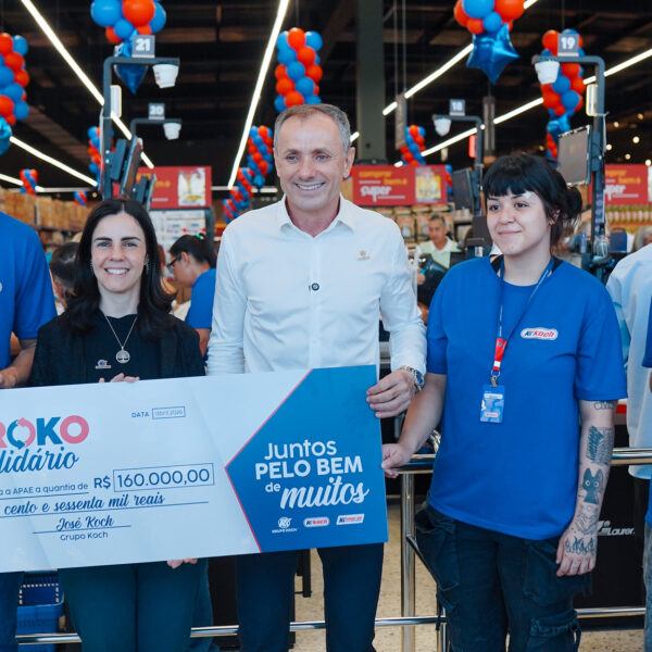 Grupo Koch realiza repasse de R$ 160 mil do Troko Solidário