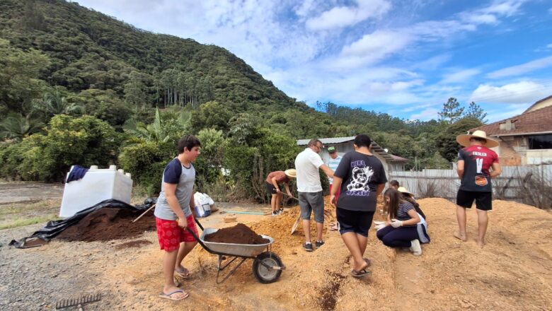 Educação ambiental mobiliza estudantes e trabalhadores no Alto Vale na Semana do Meio Ambiente