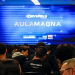 Aula magna do +Devs2Blu aborda os desafios e oportunidades do ecossistema de inovação em SC
