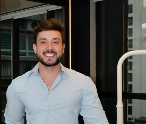 Você já ouviu falar sobre o efeito halo? E qual é a relação desse fenômeno com a harmonização facial e o mercado de trabalho?