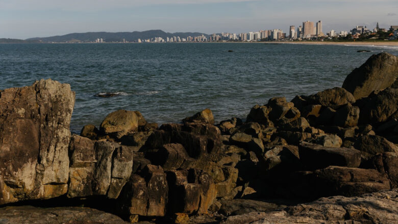 Litoral Norte de SC já vale R$1,71 bilhão na construção civil e Piçarras deixou de ser ’vizinha de Balneário Camboriú’