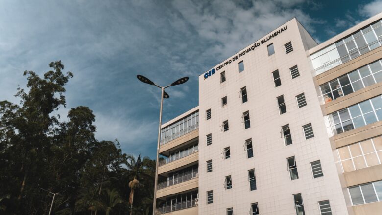 De desenvolvimento de adolescentes até IA na produção industrial: GeneStart aprova novos projetos